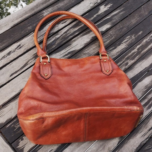 Vintage Cole Haan leather shoulder bag - Picture 3 of 16